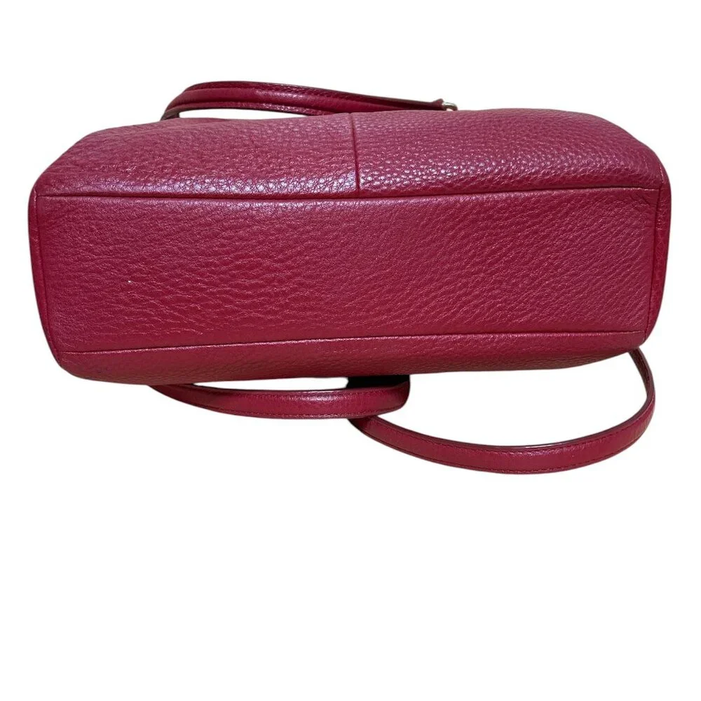 Coach Kelsey Red Handbag with crossbody strap - Picture 3 of 4
